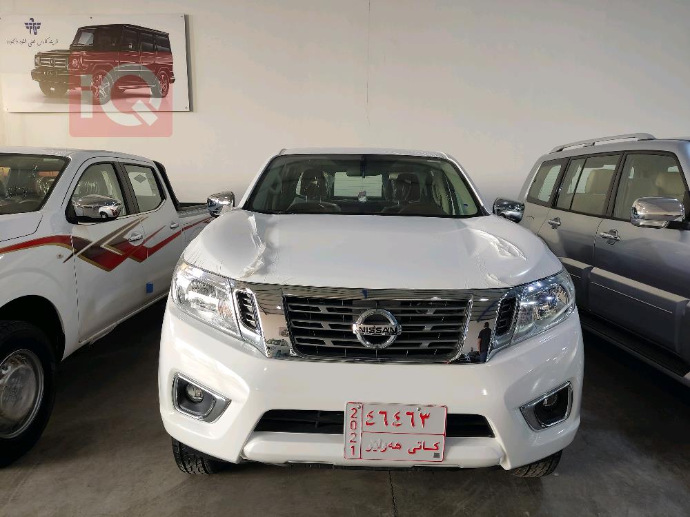 نیسان نەڤارا